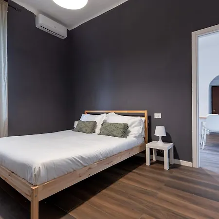 Beplace Apartments In Fiera Milan Exterior photo